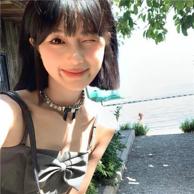 湖边小屋